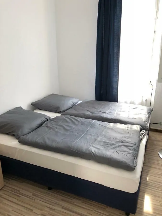 Downtown City - Privaterooms Fuerth 0*,  Germany